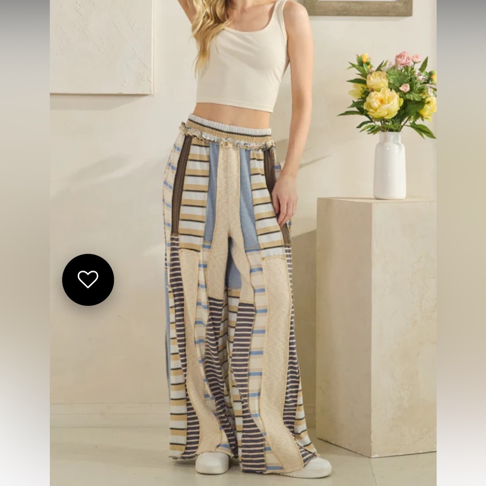 Oli & Hali Patched Pants - Picture 6 of 7